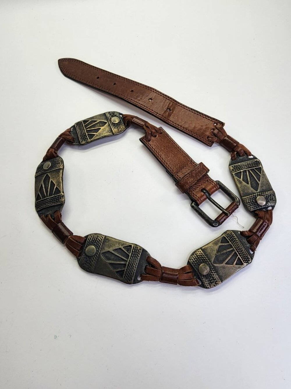 Vintage Jenny and the Boys Brown Leather Belt Ornate Metal Plates Size M Western